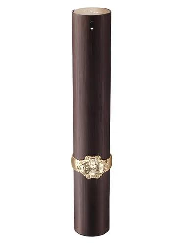 Cigar Essence De Bois Precieux Rémy Latour — Rémy Latour