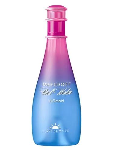 Cool Water Happy Summer Woman — Davidoff