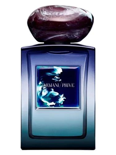Armani Privé Charm' — Giorgio Armani