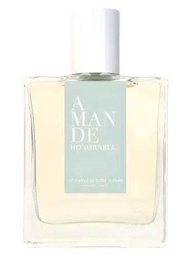 Amande Honorable Stephanie de Saint-Aignan — Stephanie de Saint Aignan