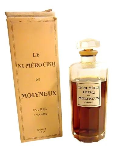 Le Numero Cinq — Molyneux