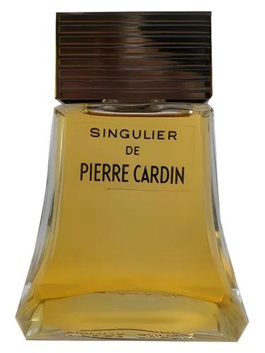Singulier — Pierre Cardin