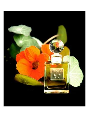 Eau de Trianon (The Perfumed Court; Natural) — DSH Perfumes