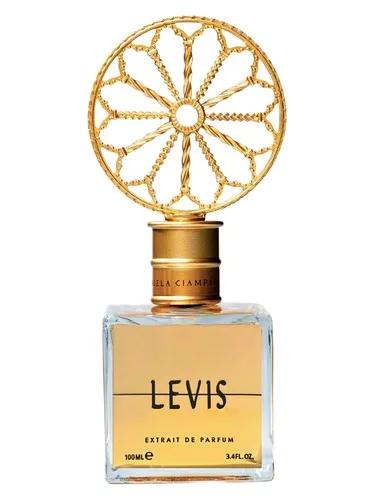 Levis — Angela Ciampagna