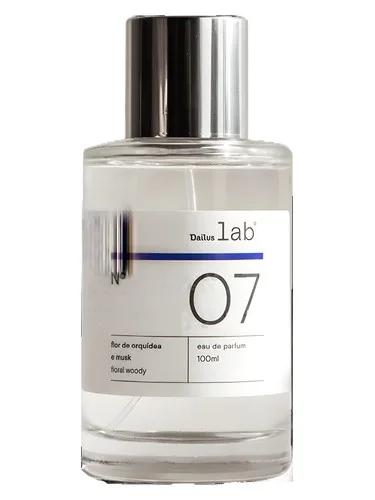 Nº 07 — Dailus Lab