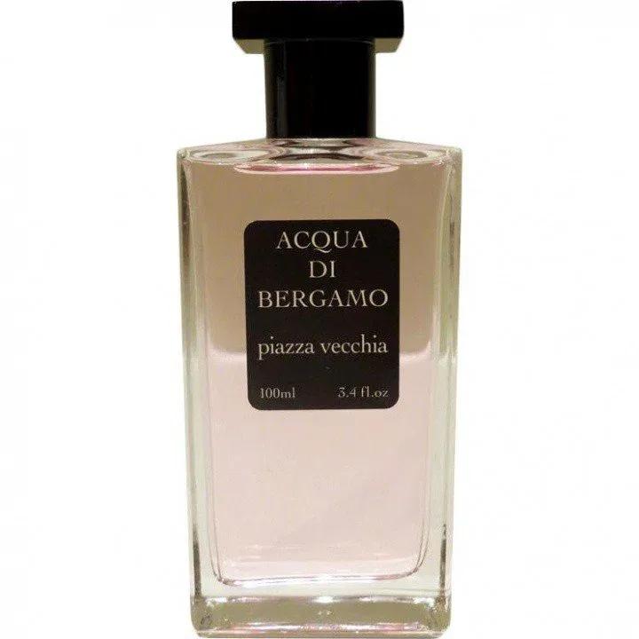 Piazza Vecchia — Acqua di Bergamo
