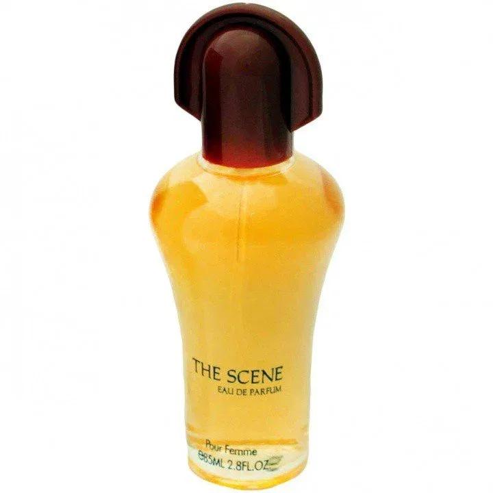 The Scene — Street Looks