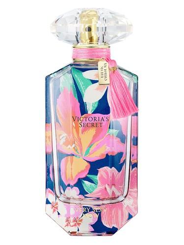 Very Sexy Now 2017 — Victoria'S Secret