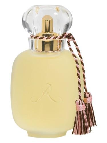 Rose Praline — Les Parfums De Rosine